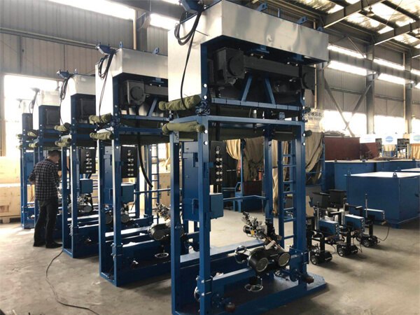 Máquina de soldadura de costura de tanques para solución de construcción de granjas de tanques en China
